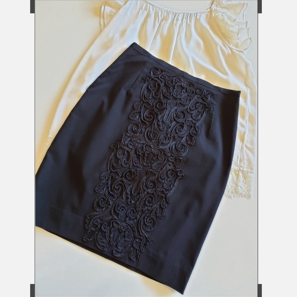 H&M black skirt